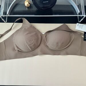 Knix Revolution bra - never worn - XXXXL/44 DDD size